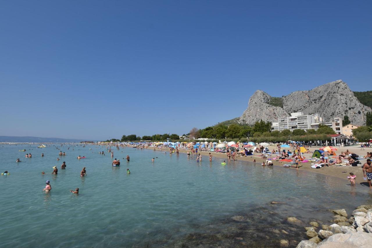 Apartment Vicko Omiš Εξωτερικό φωτογραφία