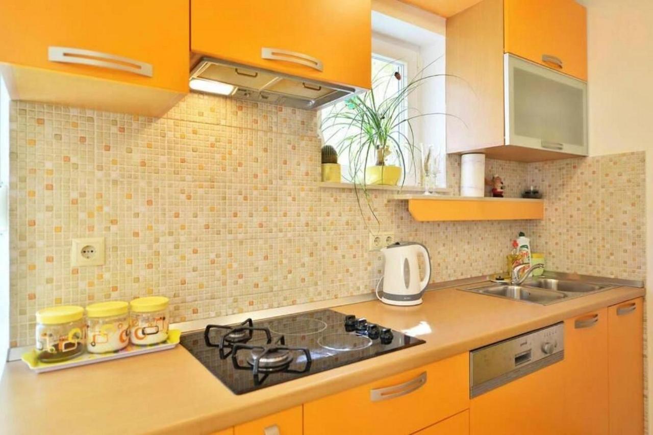 Apartment Vicko Omiš Εξωτερικό φωτογραφία